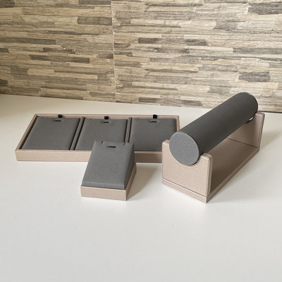 AJW036 Microfiber/PU Leather Jewelry Display Stand